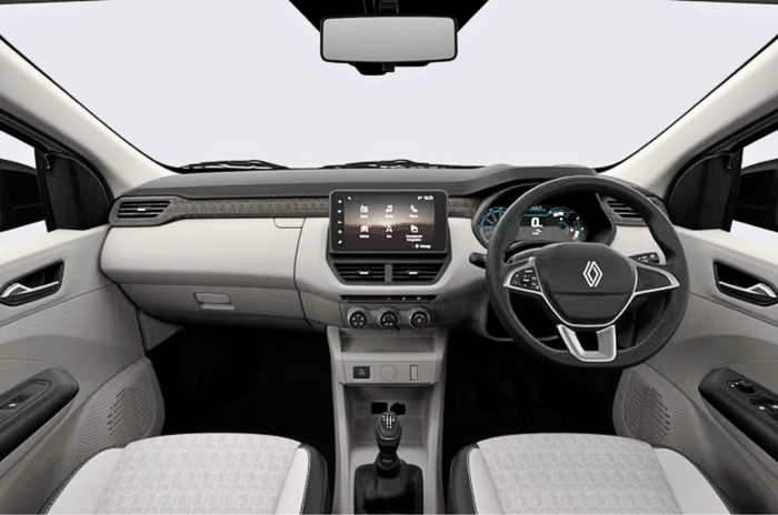 Renault Triber dashboard